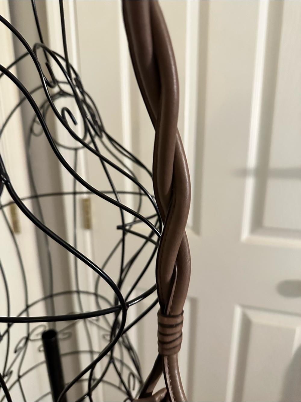 B. Makowsky slouchy leather shoulder bag In soft taupe color W/ braided strap. - Picture 4 of 7
